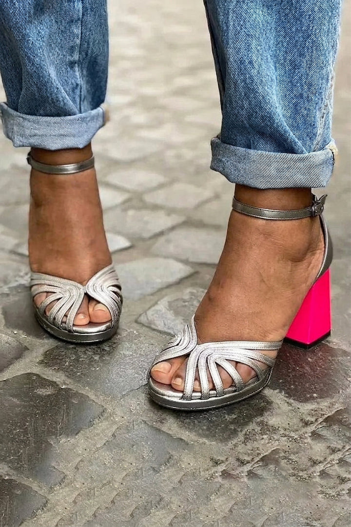 AMARA HAK SANDALEN