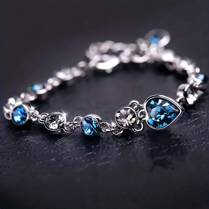 Heledd Hart Gloed Armband | Wit Goud