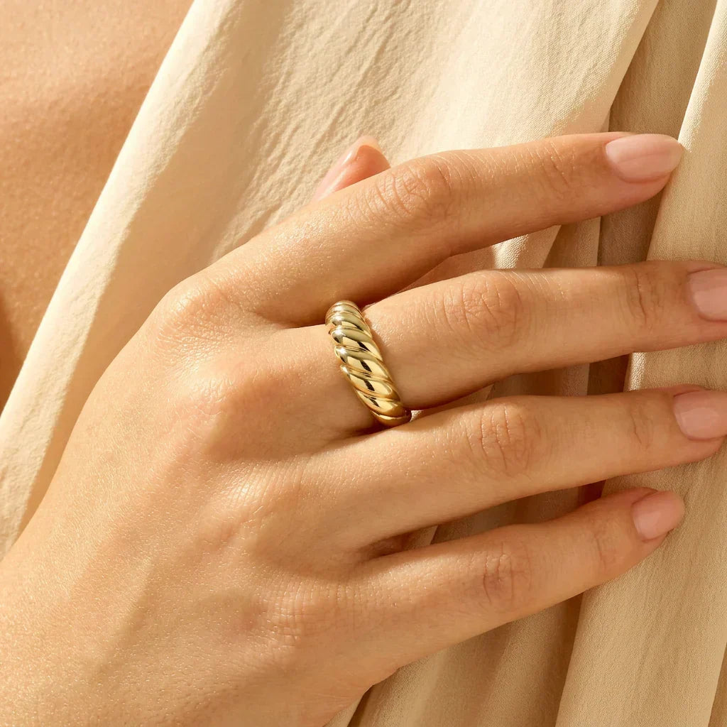 Niamh Ring | Goud