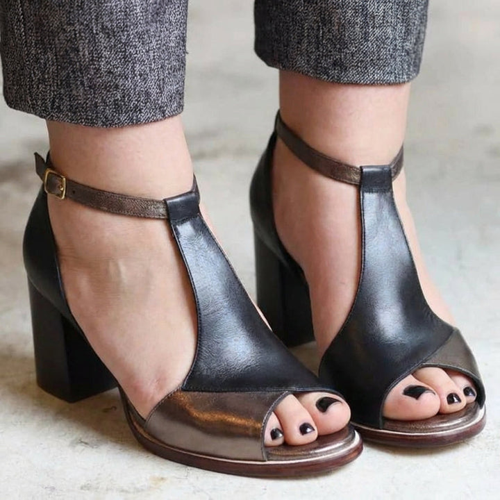 ELEGANTE SANDALEN MET LAGE HAK