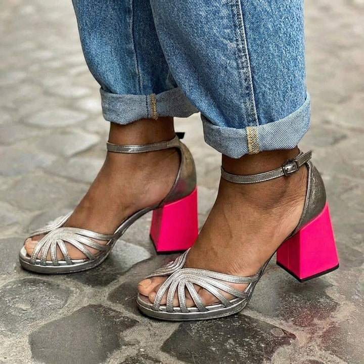 AMARA HAK SANDALEN