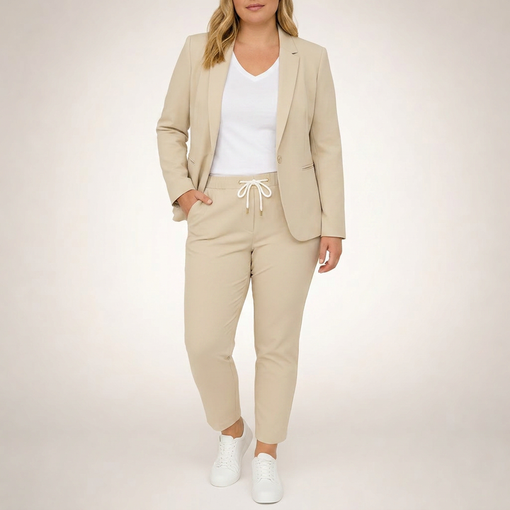 Rosanna | Losse Pakset met een Sportieve Accent