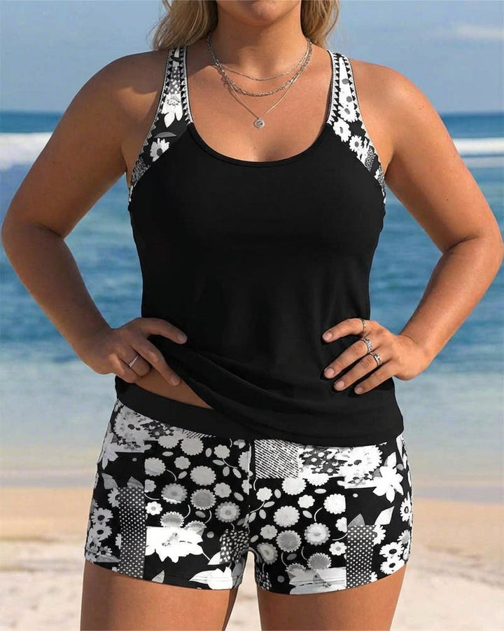 Freya | Twee-delig Badpak met Comfortabele Pasvorm en Bloemige Strandstijl