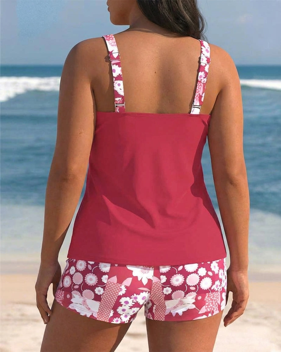 Freya | Twee-delig Badpak met Comfortabele Pasvorm en Bloemige Strandstijl