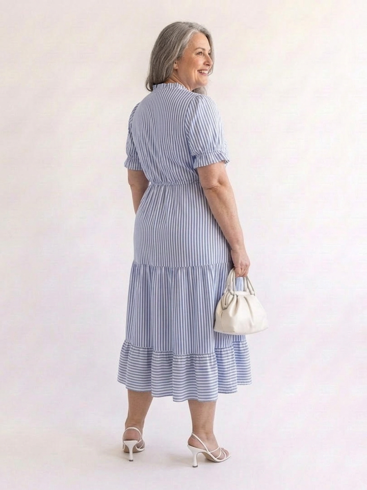 Oleander | Korte Mouw Gestreepte Tiered Midi Jurk