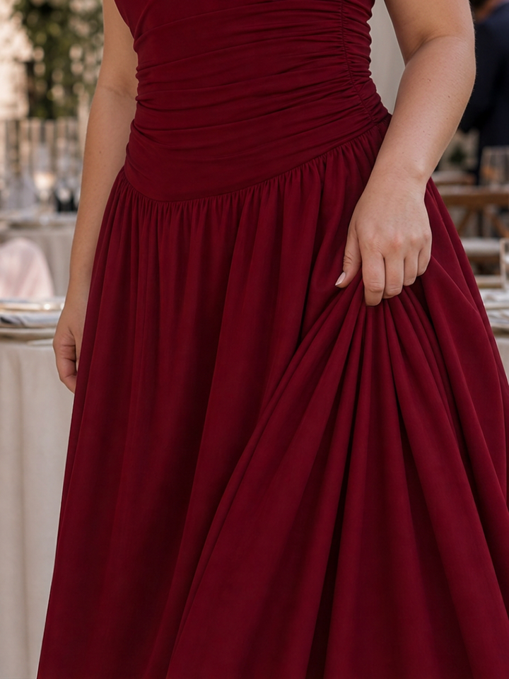 Clemence | Strapless Gerimpelde Midi-jurk