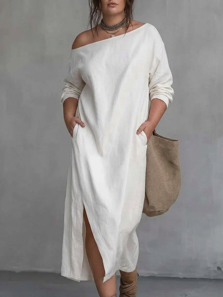 Kaia Off-Shoulder Split Jurk: Moderne Minimalistische Elegant