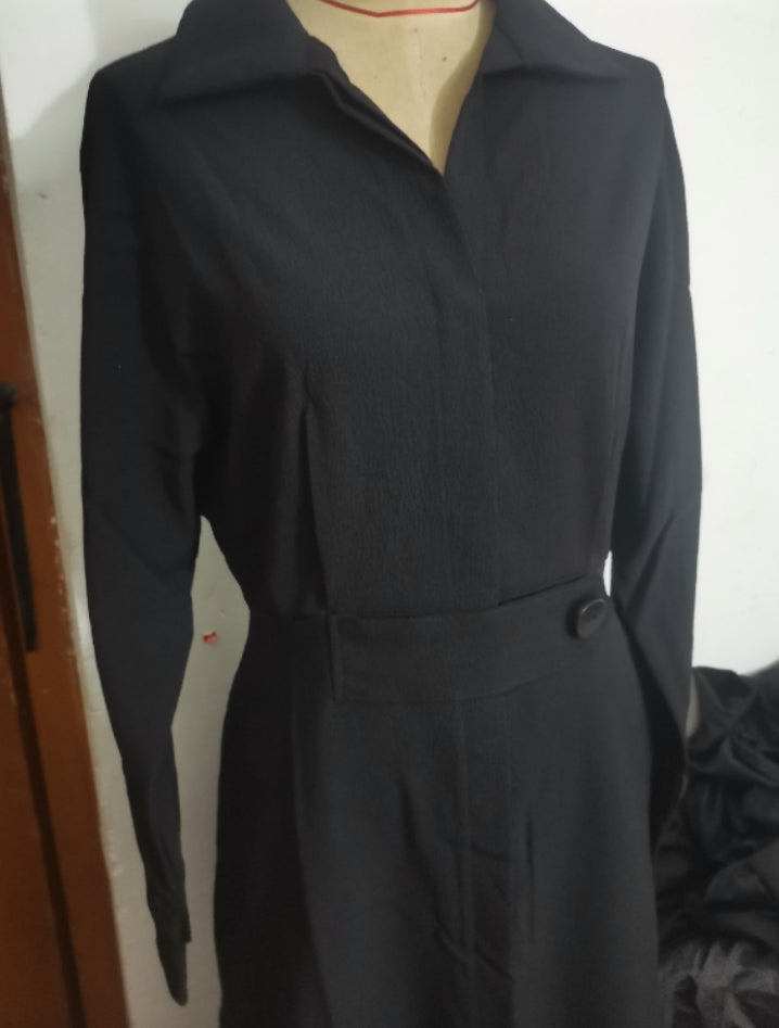 Wynne V-hals Slim Jurk: Elegante Hemelblauwe Statement