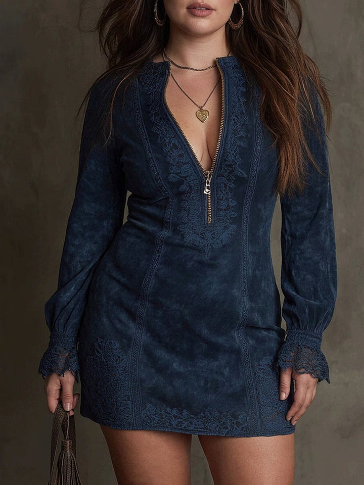 Layla – Blauw Suède Mini Jurk met Kant