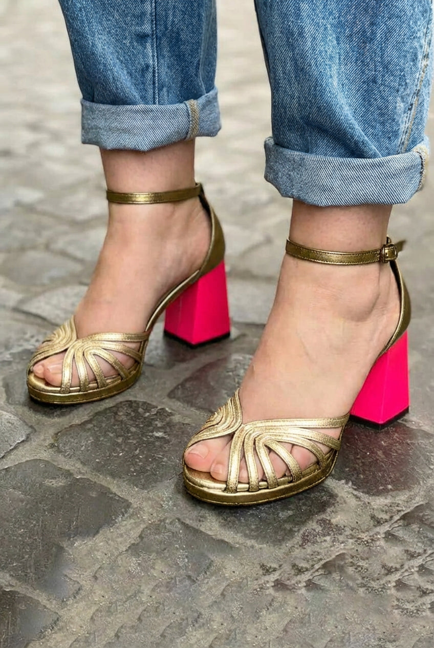 AMARA HAK SANDALEN
