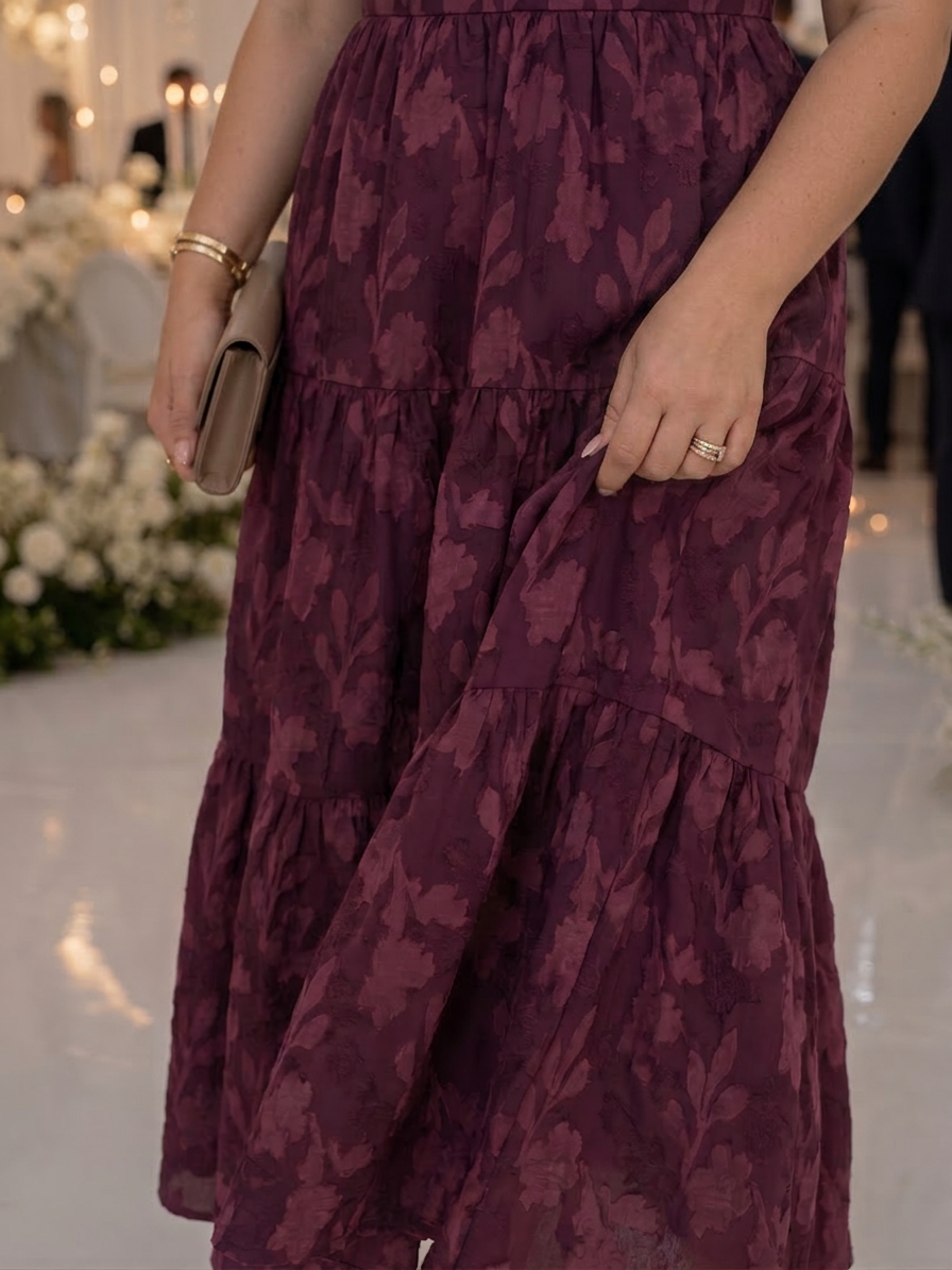 Belen | Midi-jurk met korte mouwen en textuur met bloemen