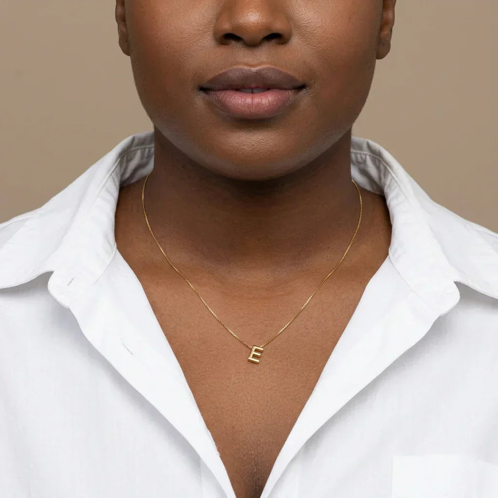 Maia letter initial ketting | Wit Goud