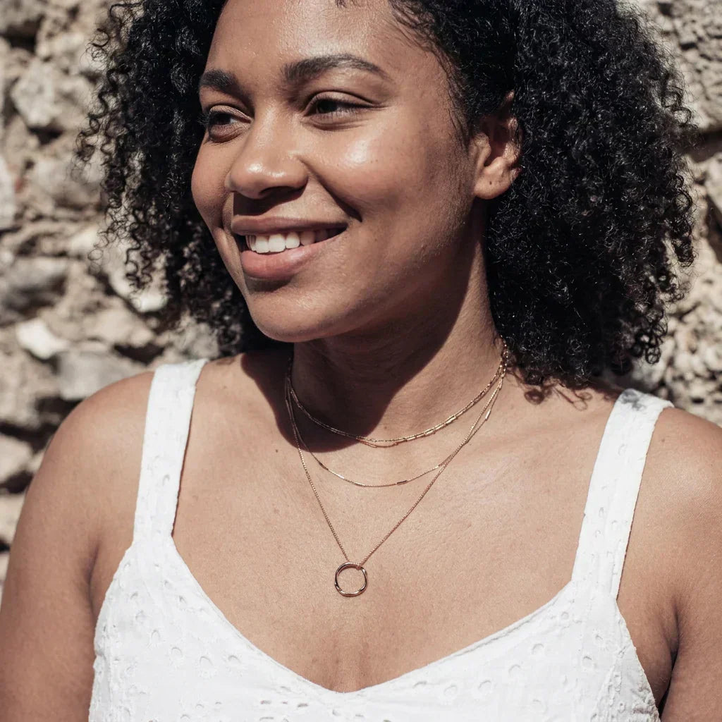 Vesper Circle Drie Rij Ketting | Goud