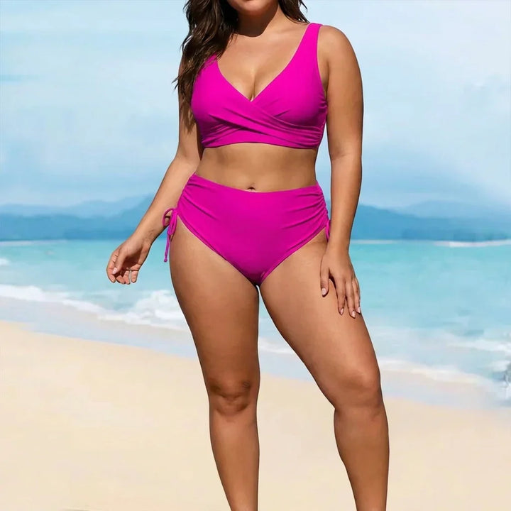 Wilhelmina | Je buikvormende bikini set met een stijlvolle V-hals