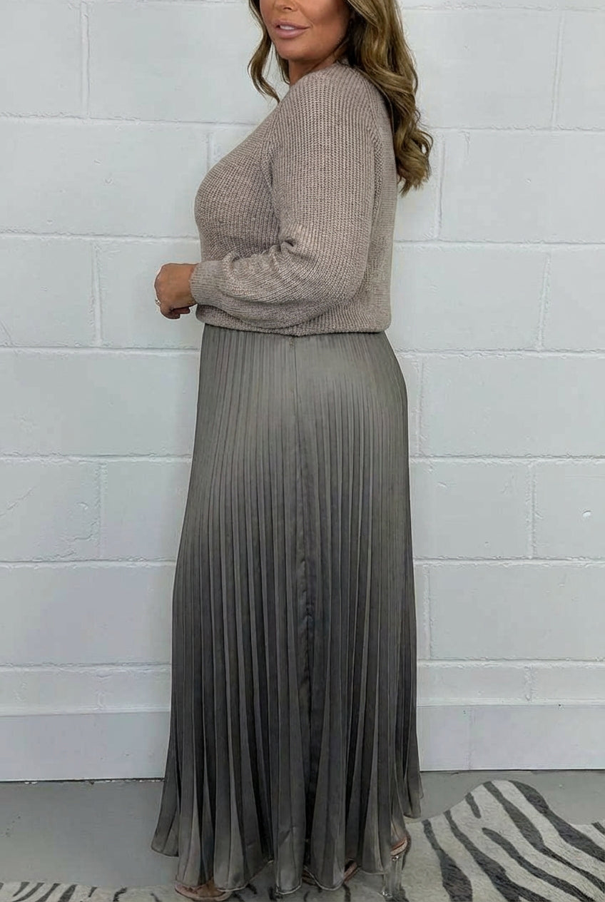 Esmé - Maxi jurk met trui en geplooide rok
