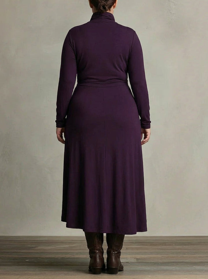 MONROE | GEPLISSEERDE ASYMMETRISCHE HOOGE Kraag MAXI JURK