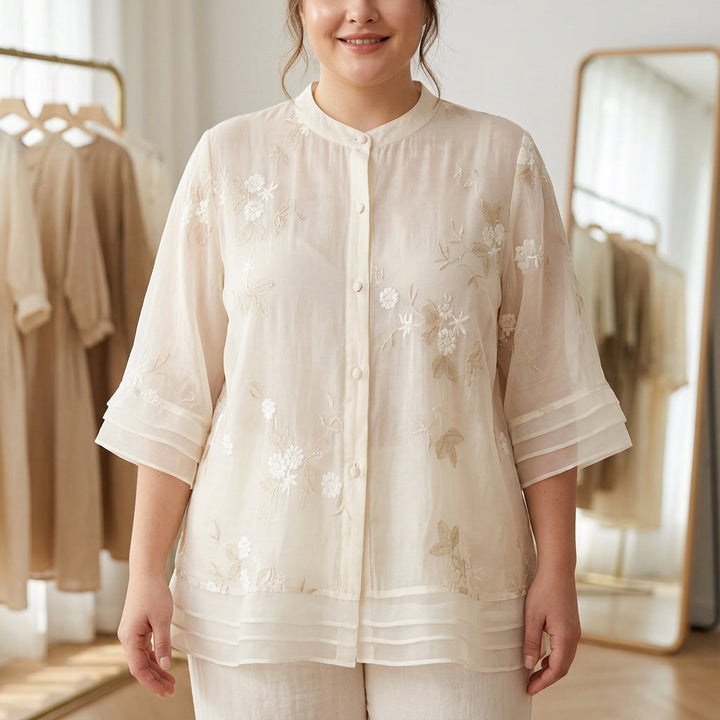 Delia | Elegante Top met Geborduurde Bloemen