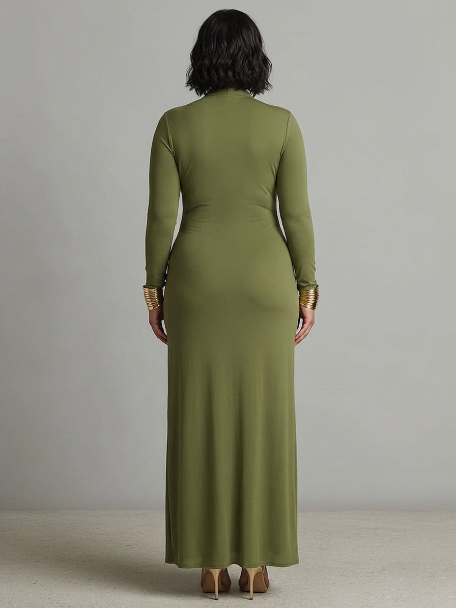 Petra Groene Lange Jurk in Stretchzijde met Diepe V-Hals en Rimpeldetails, Glamour Maxi Jurk