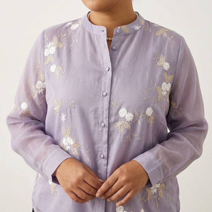 Delia | Elegante Top met Geborduurde Bloemen