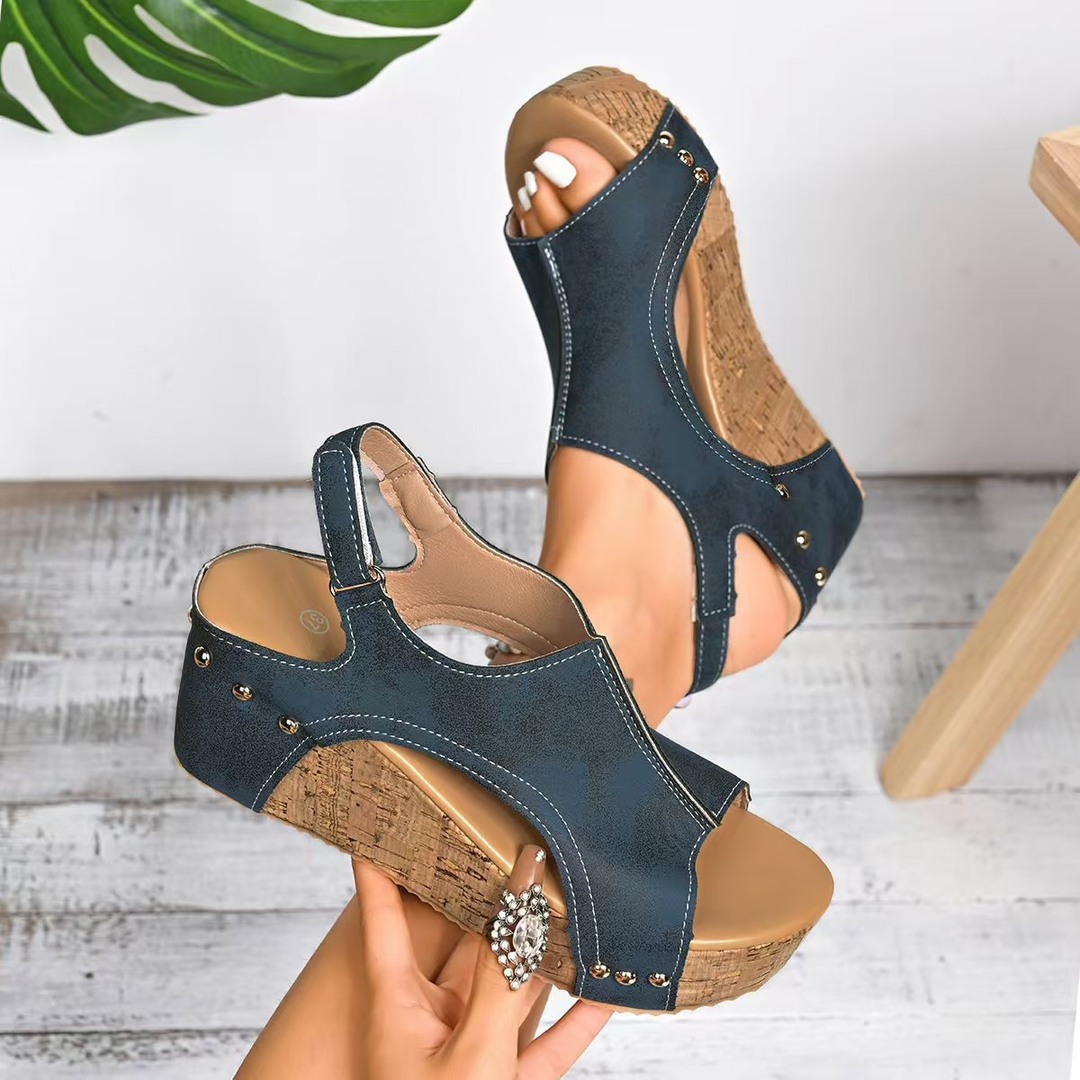 Maeve | Kurken Wedge Sandalen